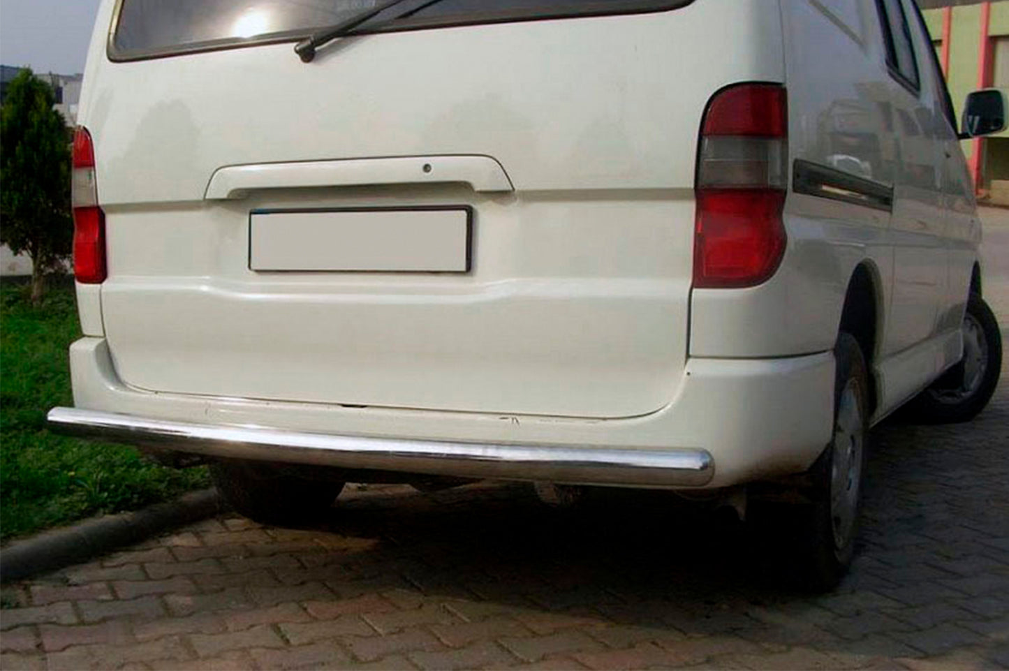Rear Bar Stainless Steel for Toyota HiAce - image 1