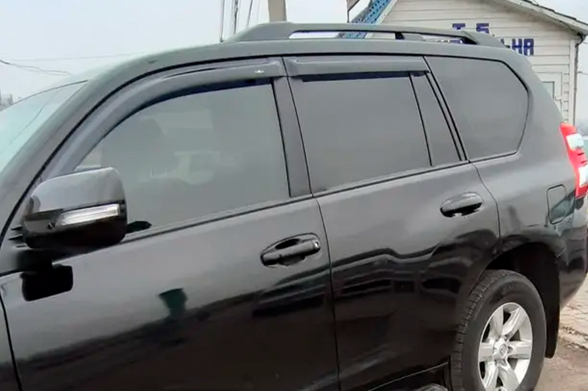 Window Deflectors 8 cm (4 pcs, HIC) for Toyota Land Cruiser Prado 150 2009-2023 - image 2
