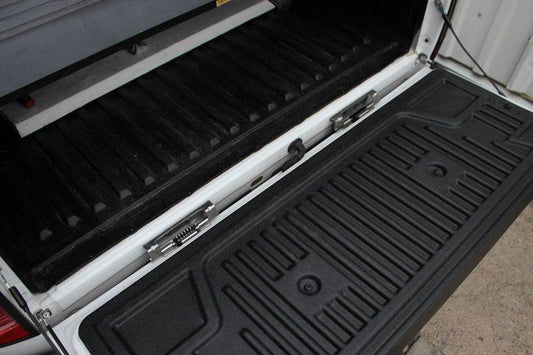 Mechanism of smooth opening of the rear board for Nissan Navara/NP300 2016- - Reelken Auto