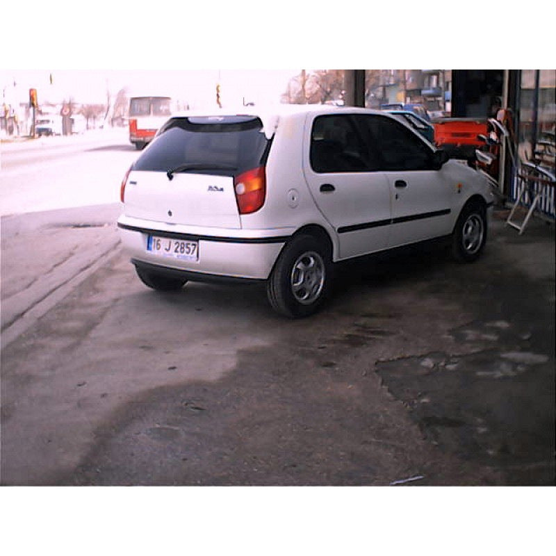 Short Spoiler (primed for painting) for Fiat Palio 1996-2011 - image 3