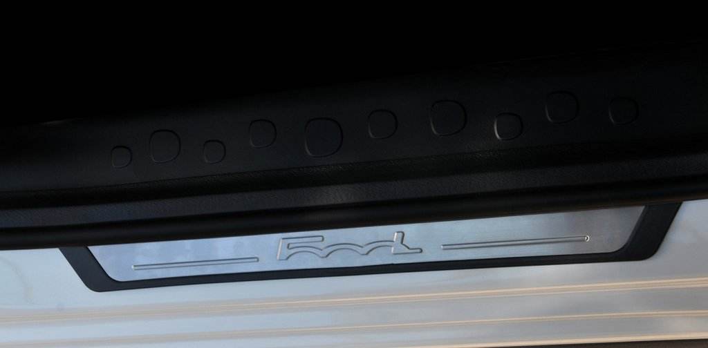 Door sills 500L (OmsaLine, 4 pieces, stainless steel) for Fiat 500/500L - Reelken Auto