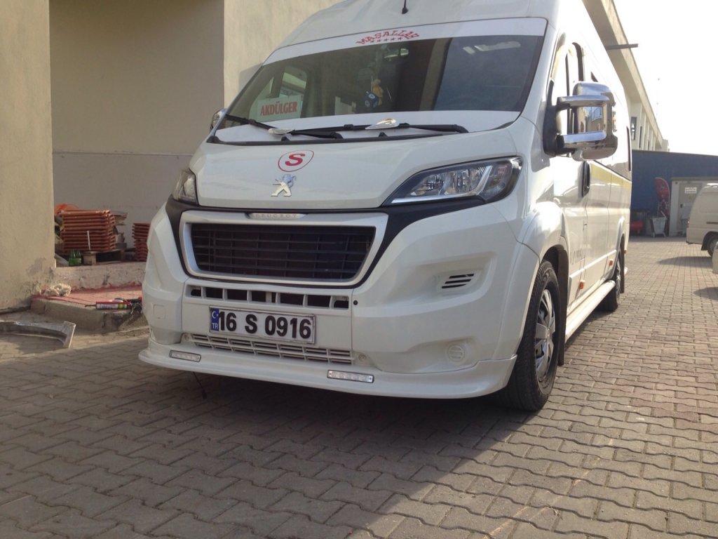 Front lip 2014↗︎ (narrow with LED, paintable) for Fiat Ducato 2006-2025 - image 3
