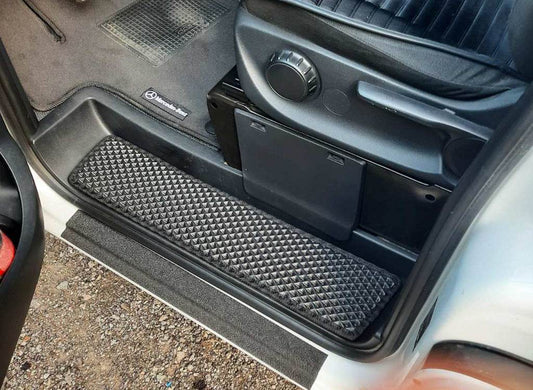 Door sill mats (3 pcs, EVA, black) for Mercedes Vito / V-class W447 2014↗ year - Reelken Auto