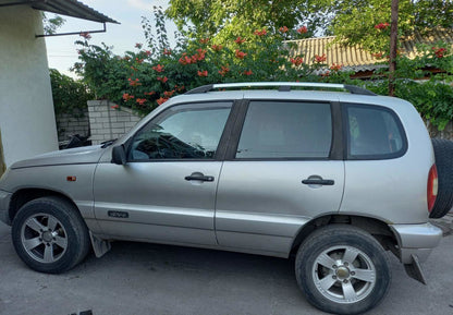 Roof rails CHROME for Chevrolet Niva - image 2