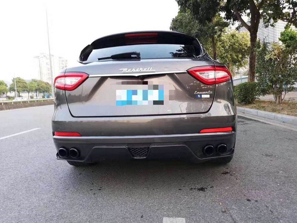 The body kit SportKit (for painting) for Maserati Levante - Reelken Auto