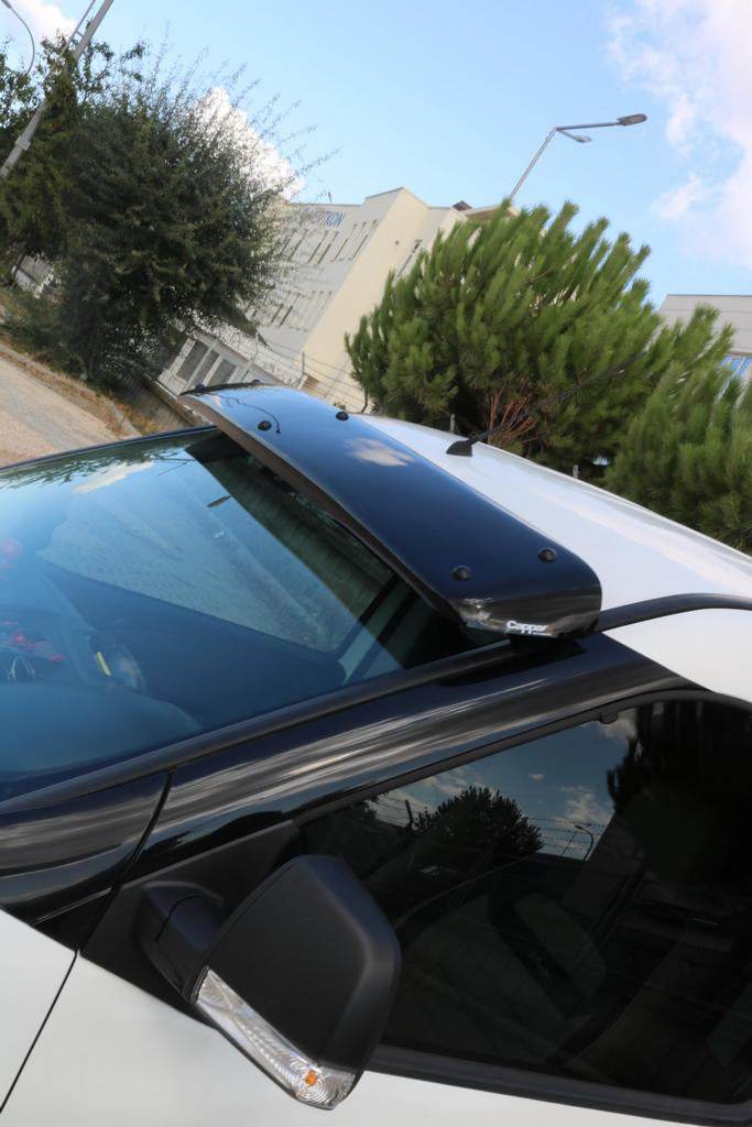 The visor on the windshield (gloss black, 5mm) for Opel Combo 2012-2018 - Reelken Auto