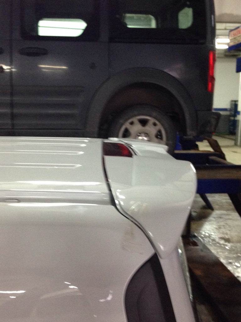 Spoiler (for painting) for Ford Connect 2014-2021 - Reelken Auto