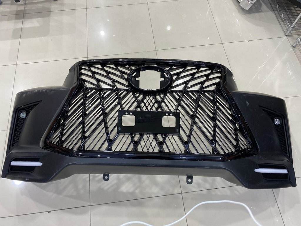 Front bumper Lexus-design V1 for Toyota Hilux 2015↗ - Reelken Auto