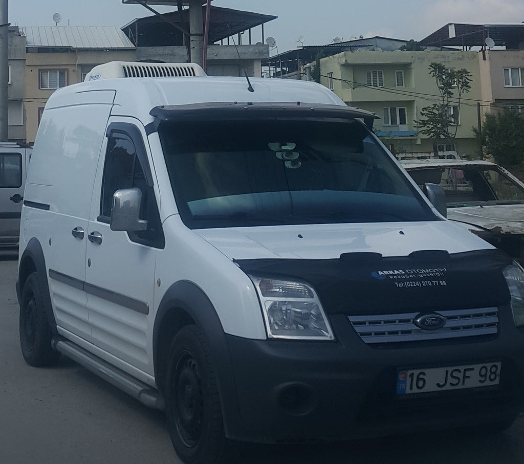 Windshield visor (black gloss, 5mm) for Ford Connect 2002-2006 - image 4