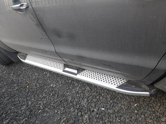 Lateral platforms Mevsim Gray (2 pieces, aluminum) for Volkswagen Amarok 2010-2022 - Reelken Auto