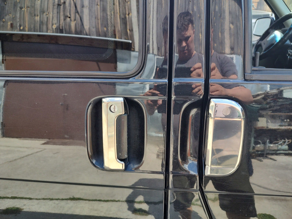 Chrome Door Handle Covers (7 pcs, Steel) for Volkswagen T4 Transporter 1990-2003 - image 1