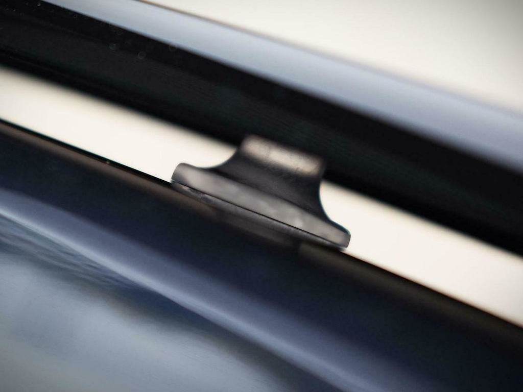 The hood deflector EuroCap (2015+) for Ford Ranger 2011-2022 - Reelken Auto