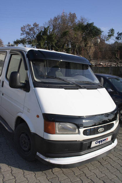 The visor on the windshield (gloss black, 5mm) for Ford Transit 1991-2000 - Reelken Auto