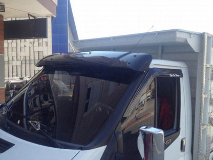 The visor on the windshield (gloss black, 5mm) for Ford Transit 2000-2014 - Reelken Auto