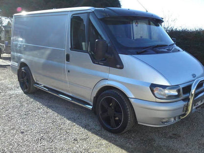 The visor on the windshield (gloss black, 5mm) for Ford Transit 2000-2014 - Reelken Auto