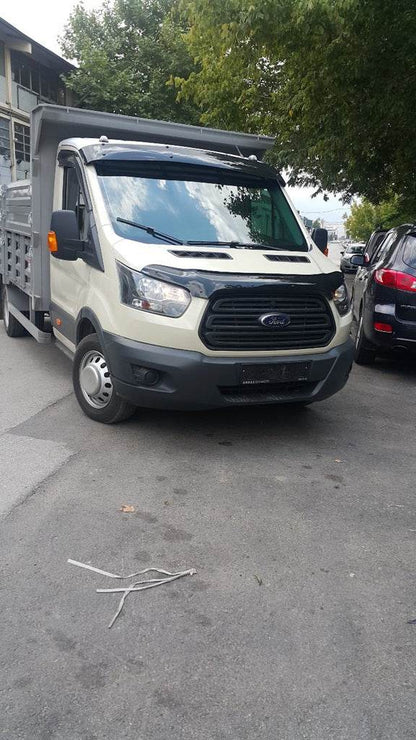 The visor on the windshield (gloss black, 5mm) for Ford Transit 2014↗ - Reelken Auto