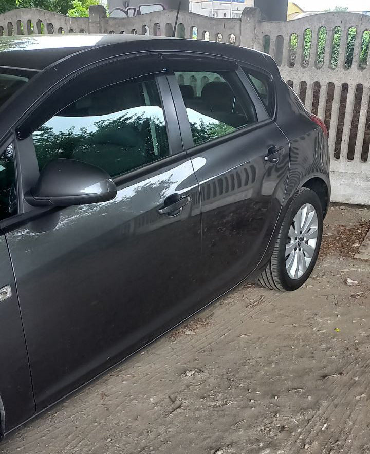 Window Deflectors HB/SD (4 pcs, Sunplex Sport) for Opel Astra J 2009-2015 - image 2