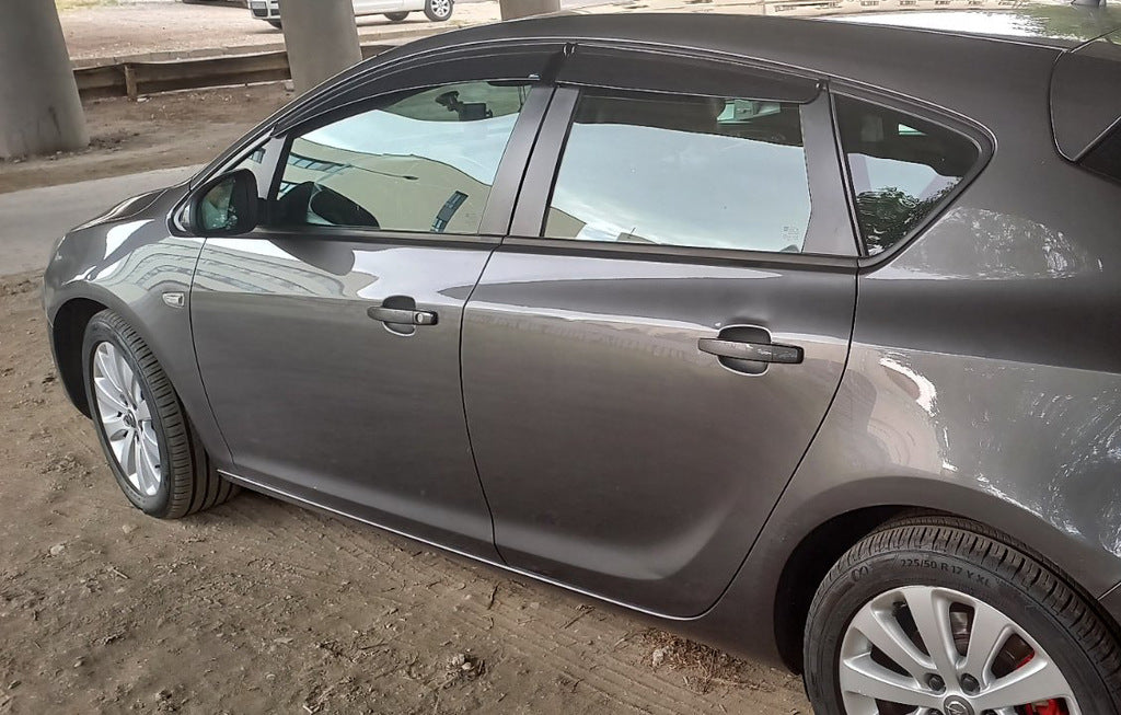 Window Deflectors HB/SD (4 pcs, Sunplex Sport) for Opel Astra J 2009-2015 - image 1