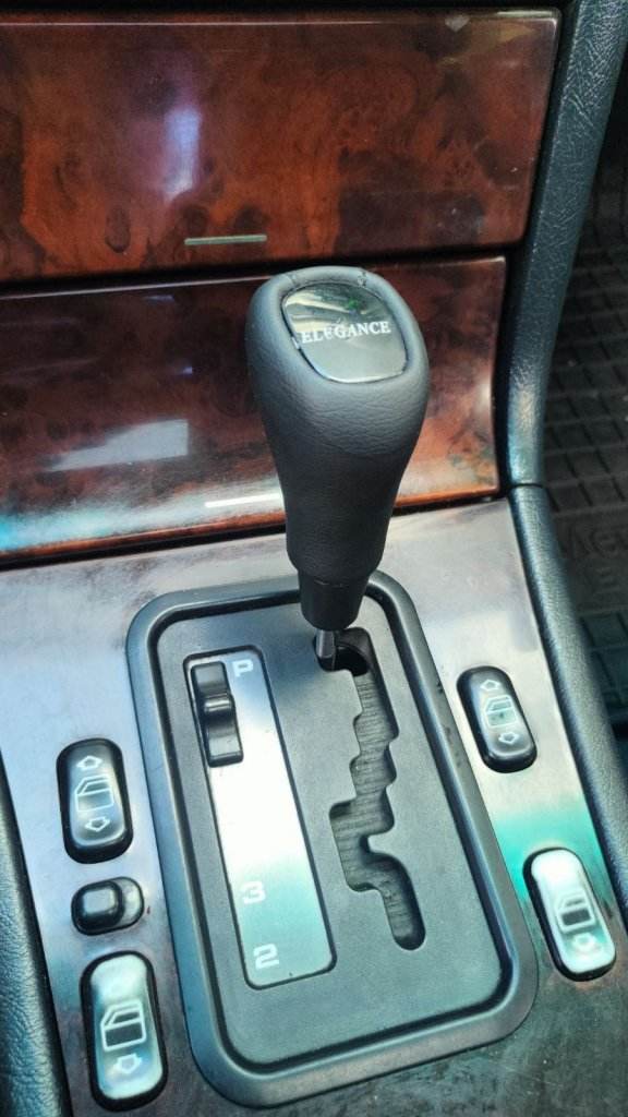 OEM Elegance gear knob (leatherette) for Mercedes ML W163 - Reelken Auto