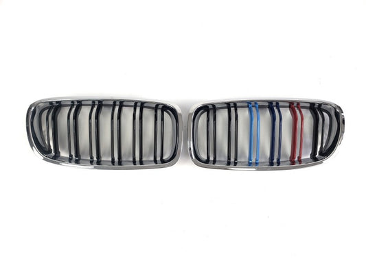 Kidneys M-Look (M-Color with Chrome Trim) for BMW 3 Series F30/F31 2012-2019 - image 2