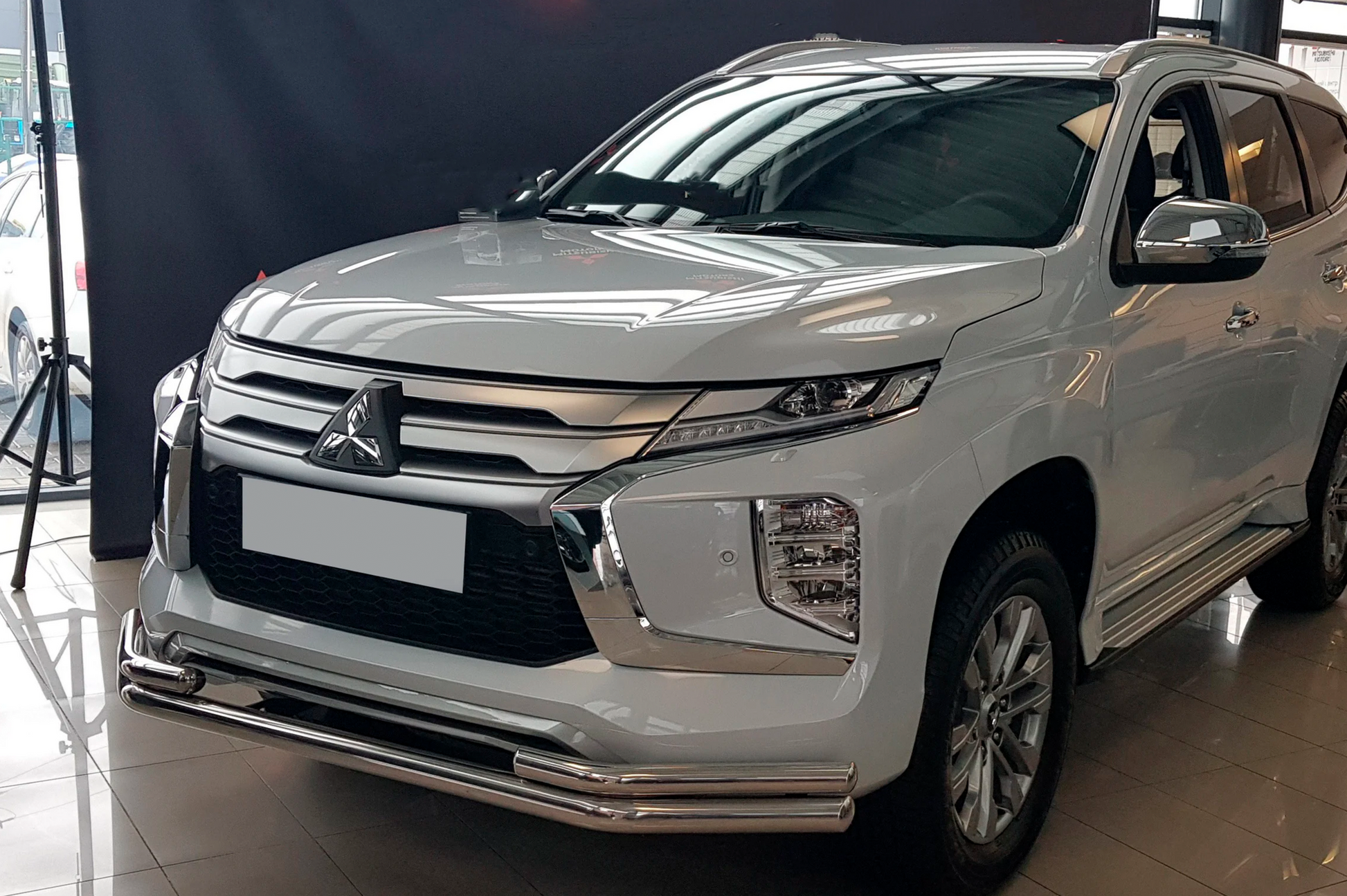 Front bumper guard ST085 (2020+, stainless steel) for Mitsubishi Pajero Sport 2015- - image 1