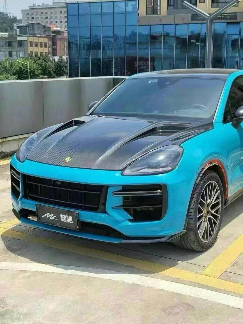 Hood (carbon) for Porsche Cayenne 2018↗ - Reelken Auto