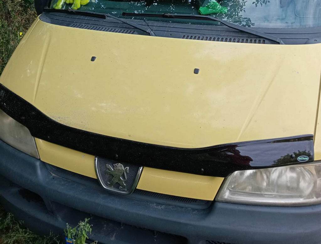 Hood deflector (2002-2006, EuroCap) for Peugeot Boxer 1994-2006 - Reelken Auto