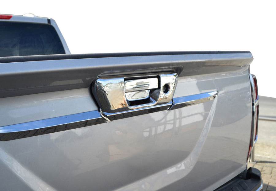 Rear handle (without camera, stainless steel) for Nissan Navara/NP300 2016- - Reelken Auto