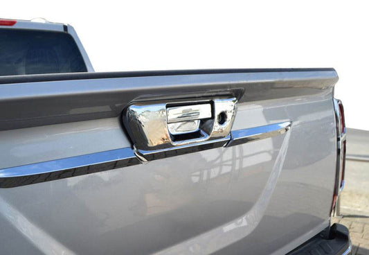 Rear handle (without camera, stainless steel) for Nissan Navara/NP300 2016- - Reelken Auto