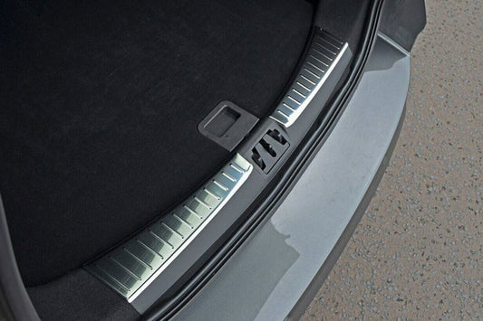 Trunk Sill Protector 2016-2019 (2 pcs, Stainless Steel) for Ford Kuga/Escape 2013-2019 - image 1