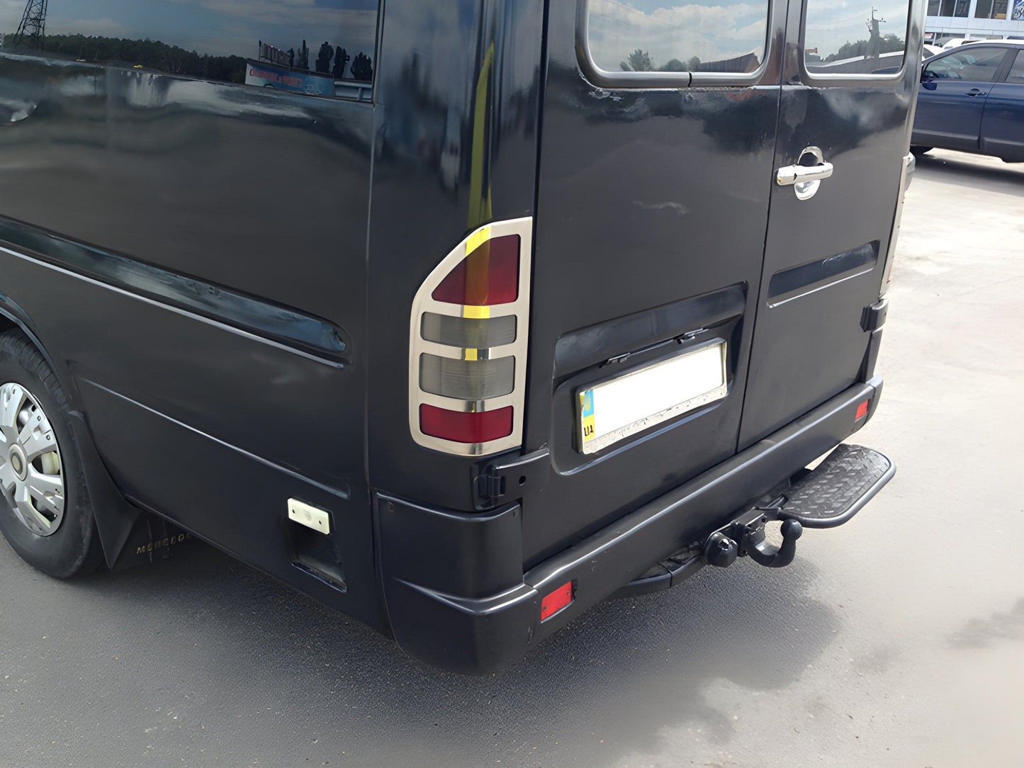 Chrome Tail Light Covers (2 pcs, Stainless Steel) for Mercedes Sprinter W901/902/903/904/905 1995-2006 - image 1