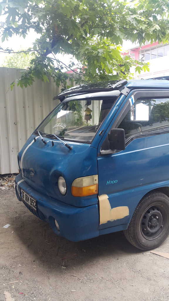 Windshield Visor (black gloss, 5mm) for Hyundai H100 - image 7