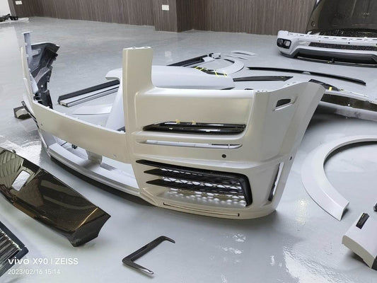 A set of body kits for Rolls-Royce Cullinan - Reelken Auto
