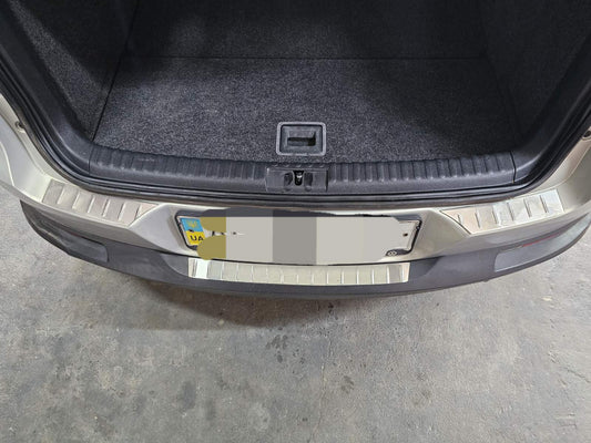 Rear Bumper Protector OmsaLine Stainless Steel for Volkswagen Tiguan 2007-2016 - image 2
