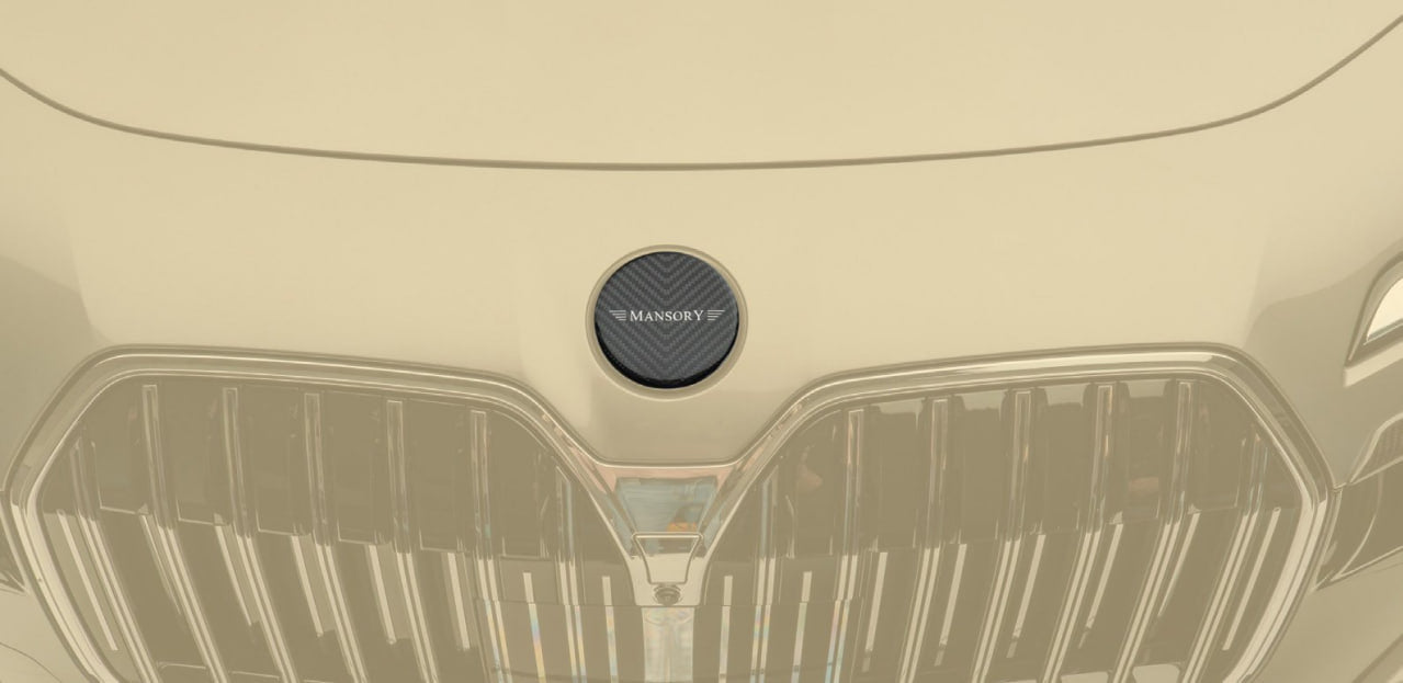 Front Emblem MNSR (Carbon) for BMW 7 Series G70/G71 2022- - image 1