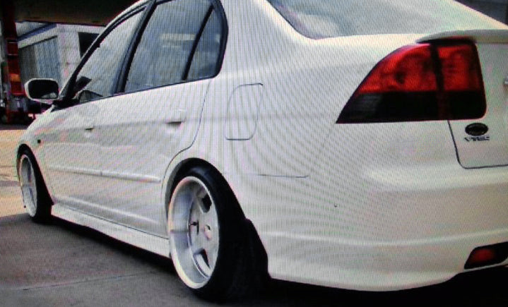 Side skirts (primed for painting) for Honda Civic Sedan VII 2001-2006 - image 1