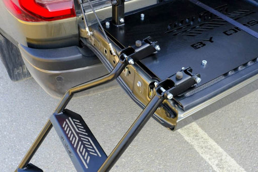 Ladder in the body for Isuzu D-Max 2011-2019 - Reelken Auto