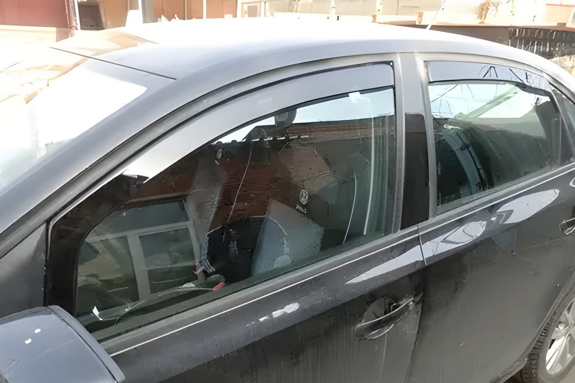 HIC In-Channel Wind Deflectors (SD, 4 pcs) for Skoda Octavia I Tour A4 1996-2010 - image 1