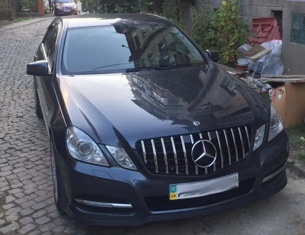 Front Grille GT Panamericana (2009-2012) for Mercedes E-сlass W212 2009-2016 - image 1