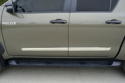 Molding Covers OmsaLine (4 pcs, Stainless Steel) for Toyota Hilux 2015- - image 2