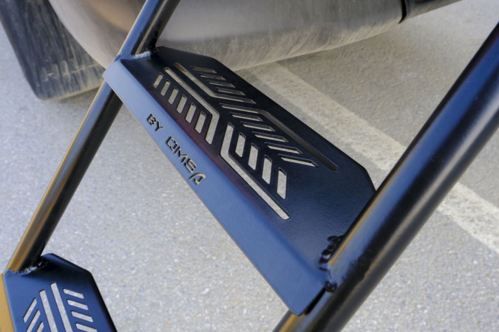 Truck Bed Ladder for Nissan NP300 1999-2015 - image 3