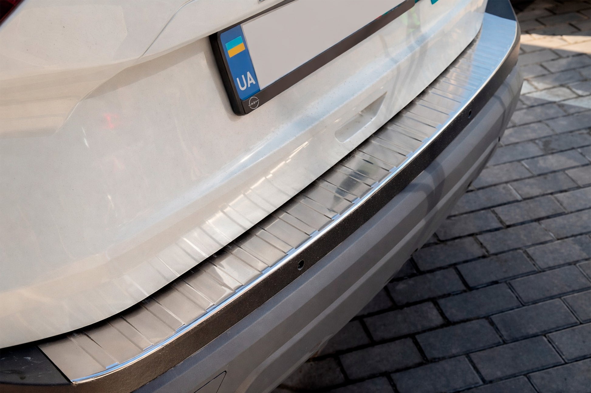 Carmos rear bumper protector (for e-Power, stainless steel, matte) for Nissan X-trail T33/Rogue 2022- - image 2