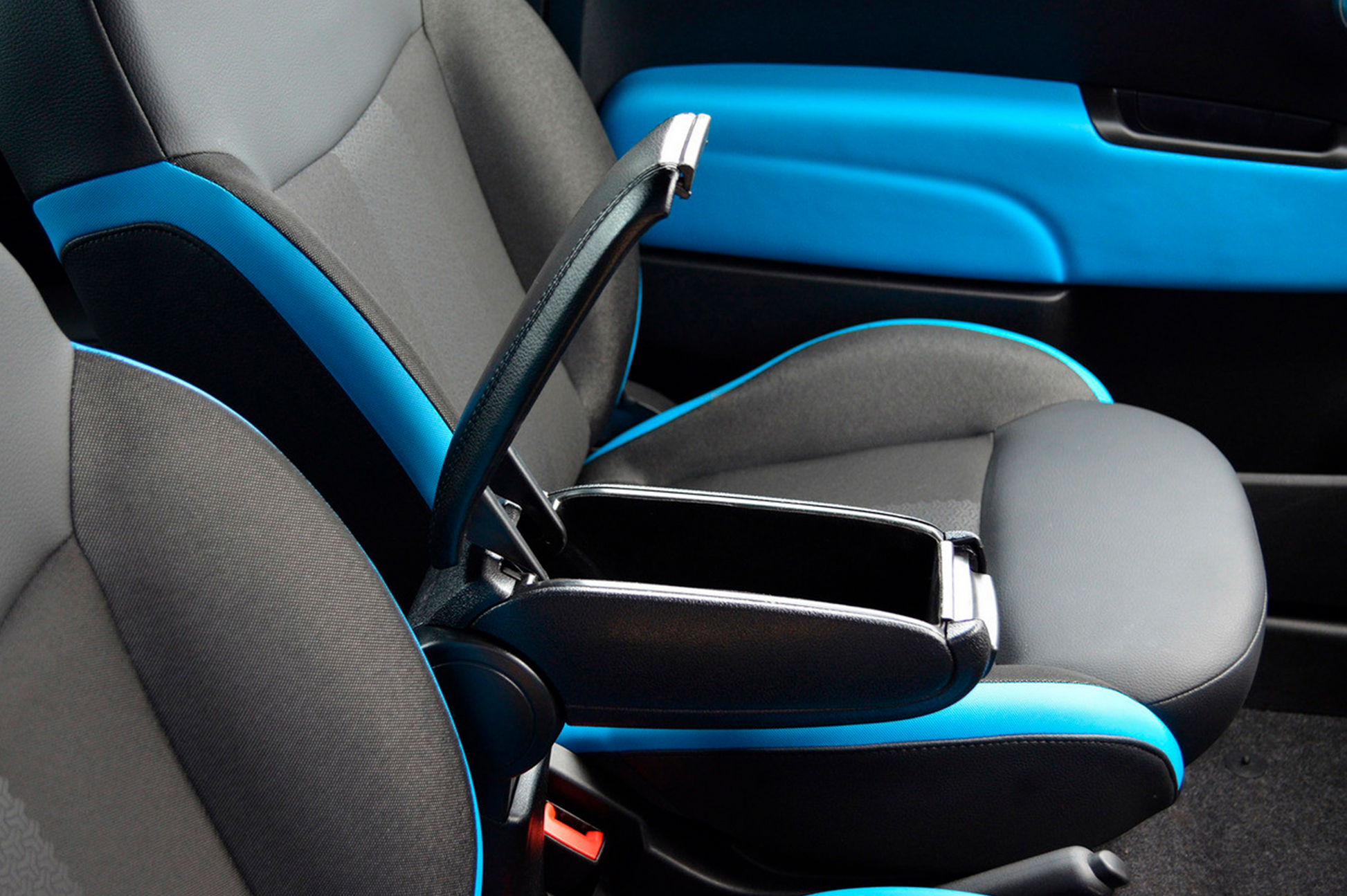 Armrest (into cup holder) for Fiat 500/500L 2013-2022 - image 2