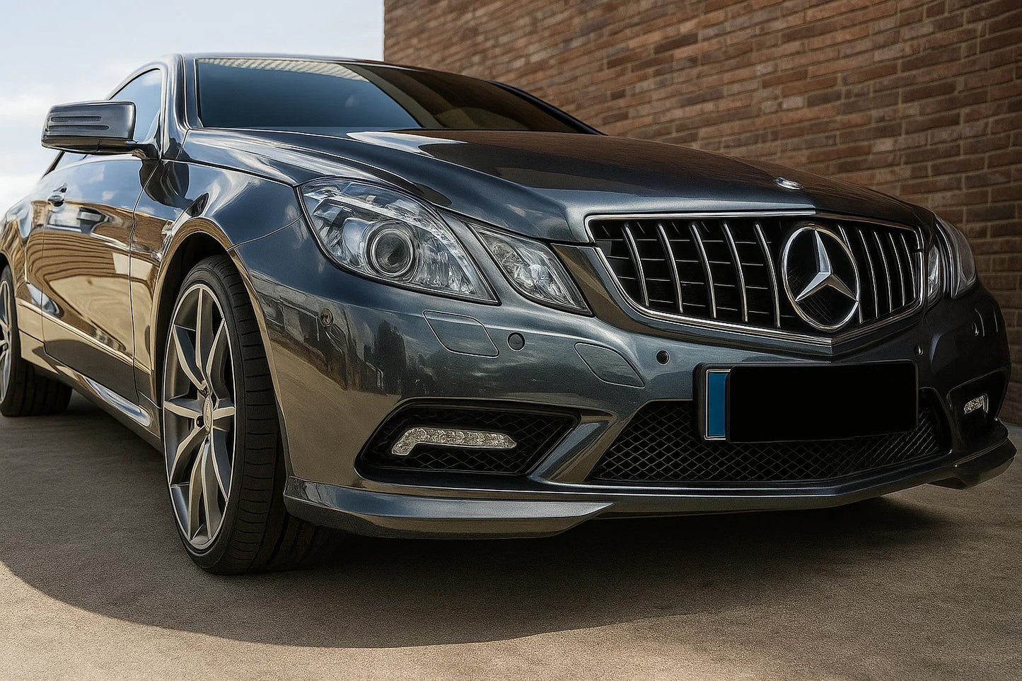 Front Grille (2009-2013, GT Panamericana) for Mercedes E-сlass coupe C207 2010-2017 - image 1