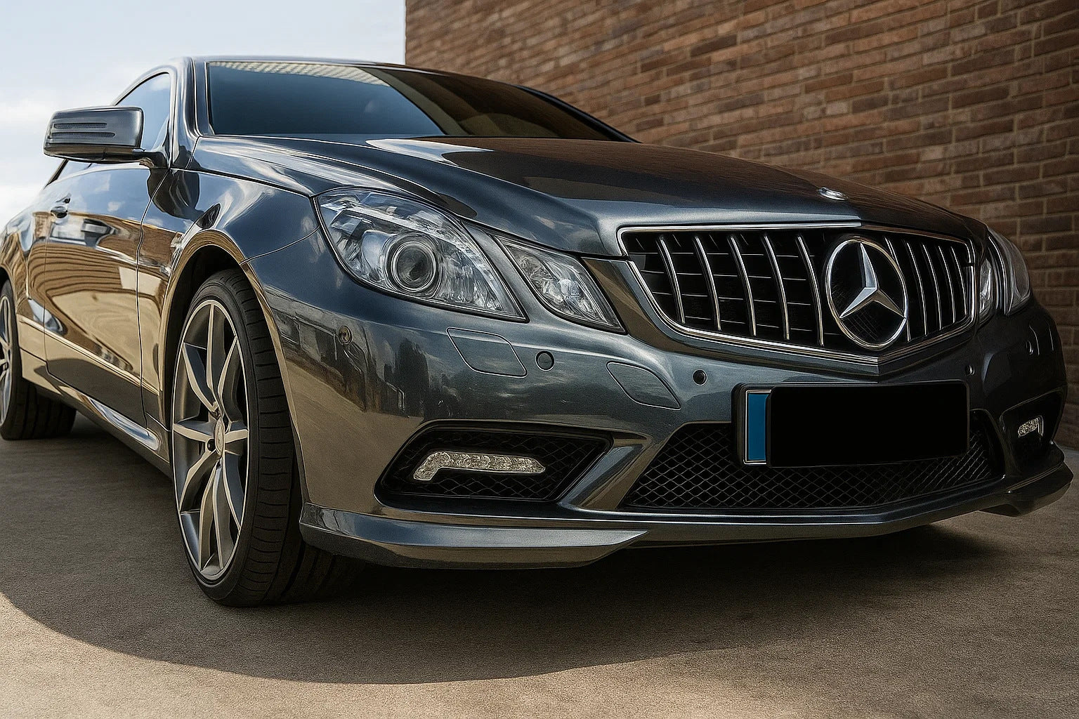 Front Grille (2009-2013, GT Panamericana) for Mercedes E-сlass coupe C207 2010-2017 - image 1