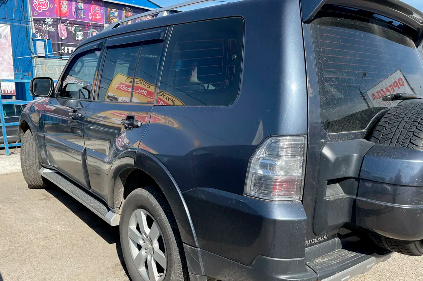 Window Deflectors (4 pcs, HIC) for Mitsubishi Pajero Wagon IV 2006-2021 - image 2