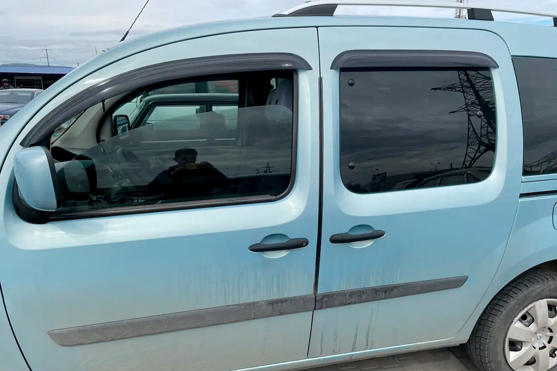 Window Deflectors (4 pcs, HIC) for Renault Kangoo 2008-2020 - image 3