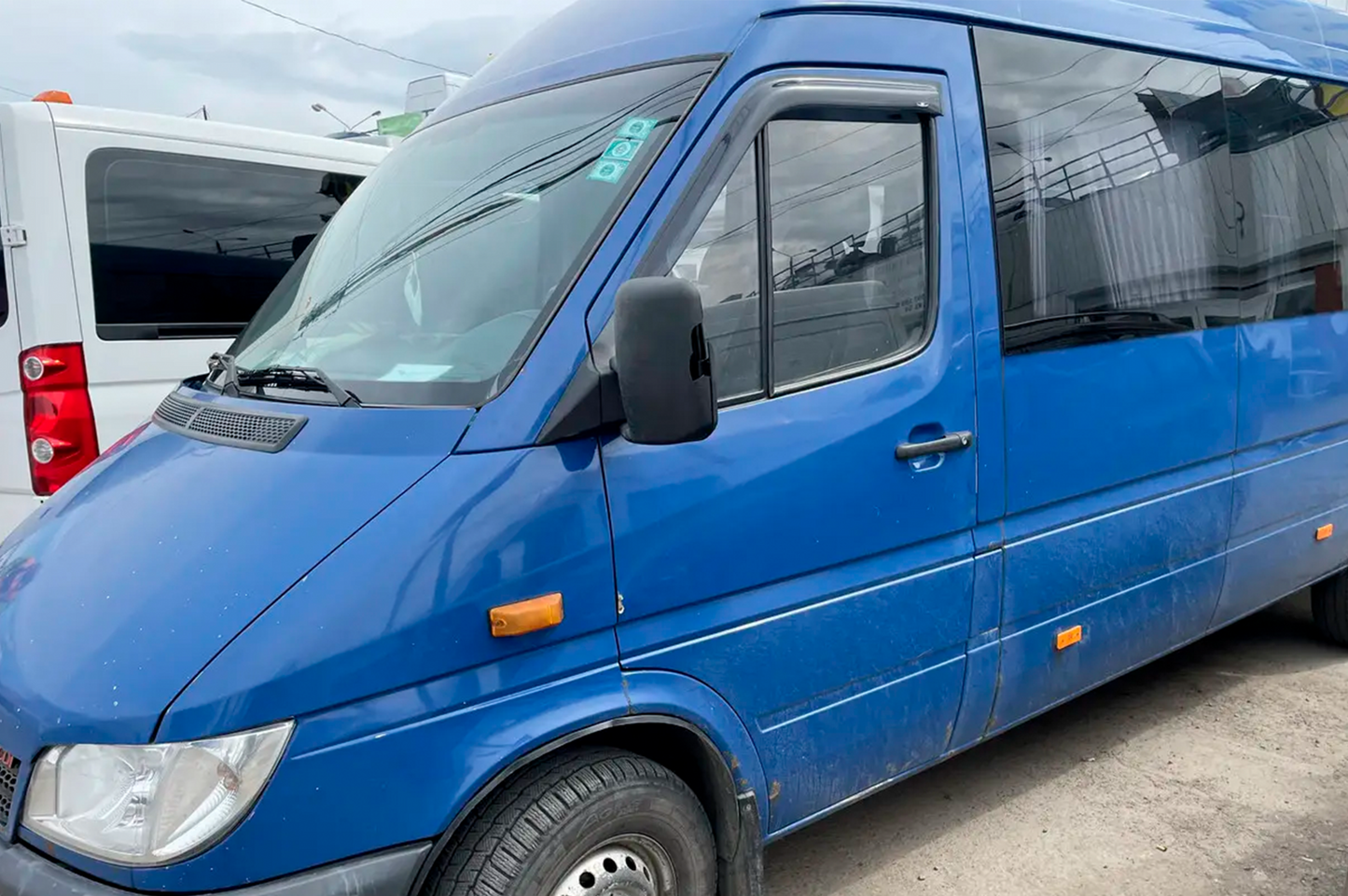 Window Deflectors (2 pcs, HIC) for Mercedes Sprinter W901/902/903/904/905 1995-2006 - image 3