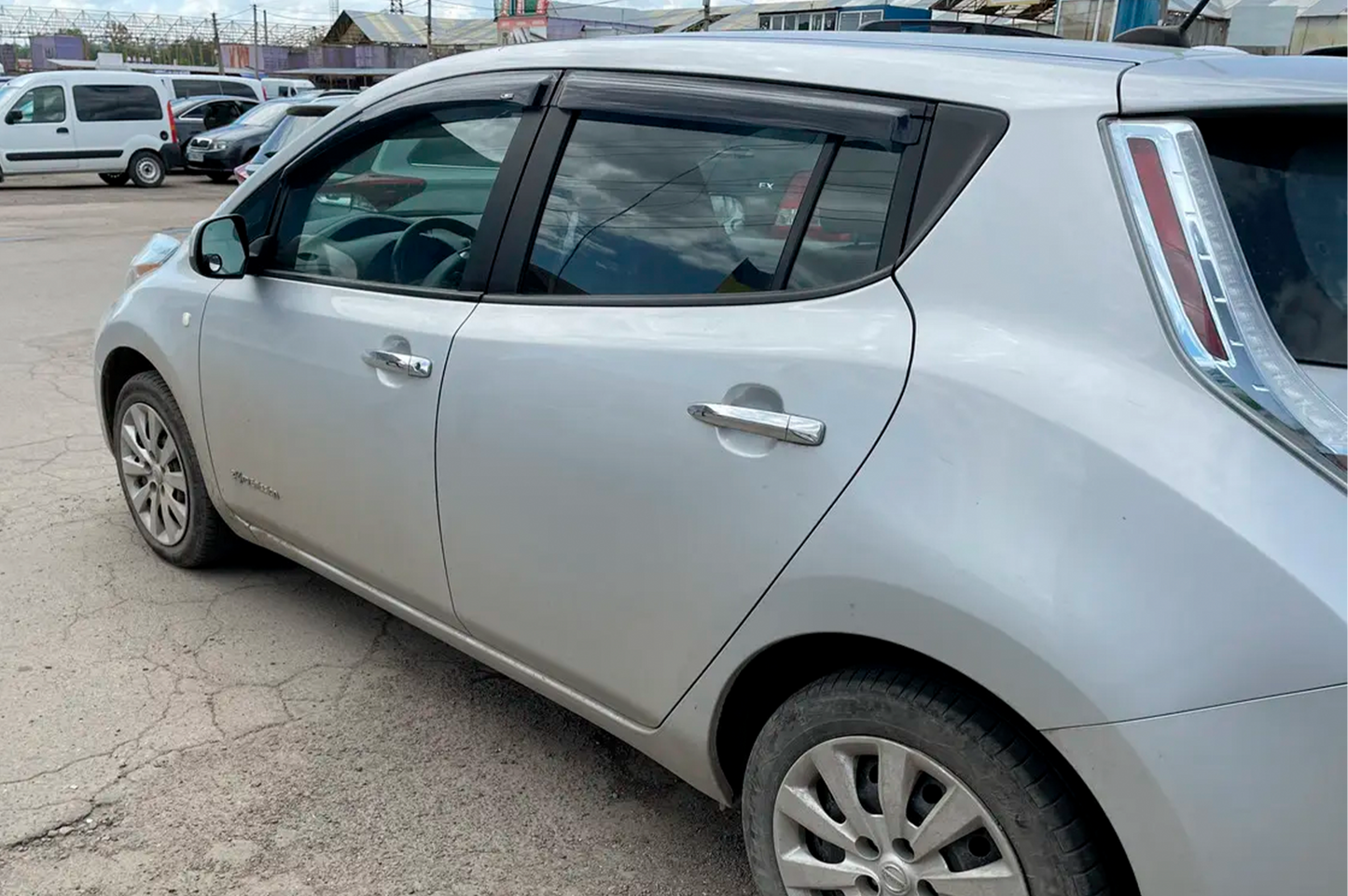 Window Deflectors (4 pcs, HIC) for Nissan Leaf 2010-2017 - image 9