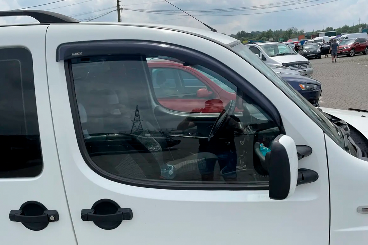 Window Deflectors (2 pcs, HIC) for Fiat Doblo I 2005-2010 - image 1